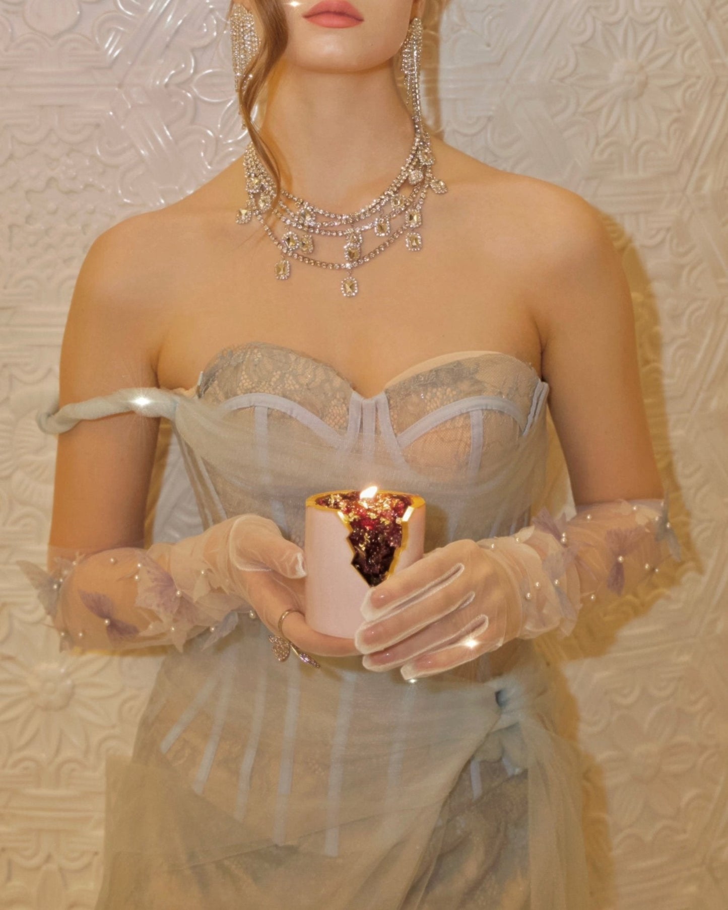 18K Gold Amethyst Crystal Candle – Peace & Clarity